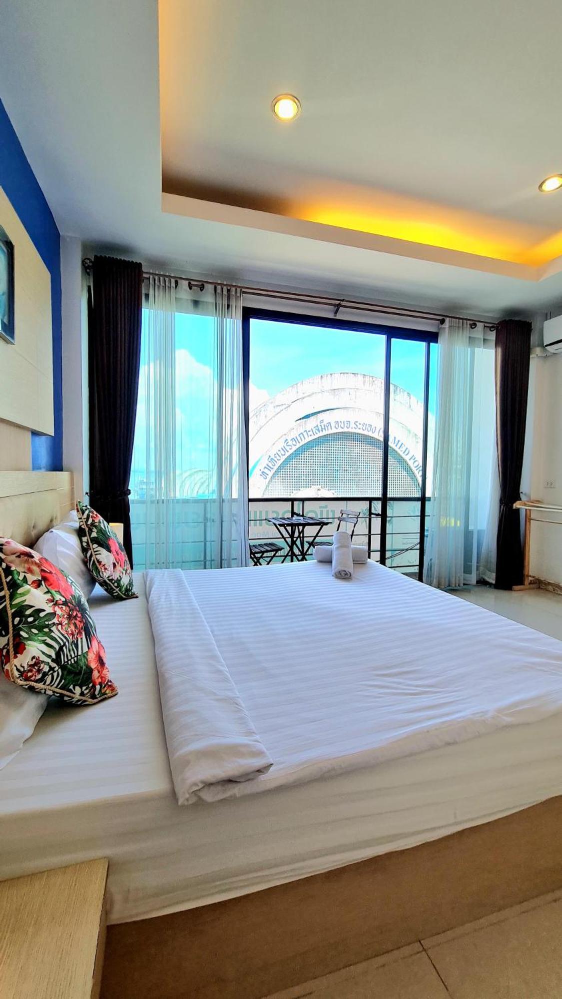 Samed Port View Aparthotel Koh Samet Екстериор снимка