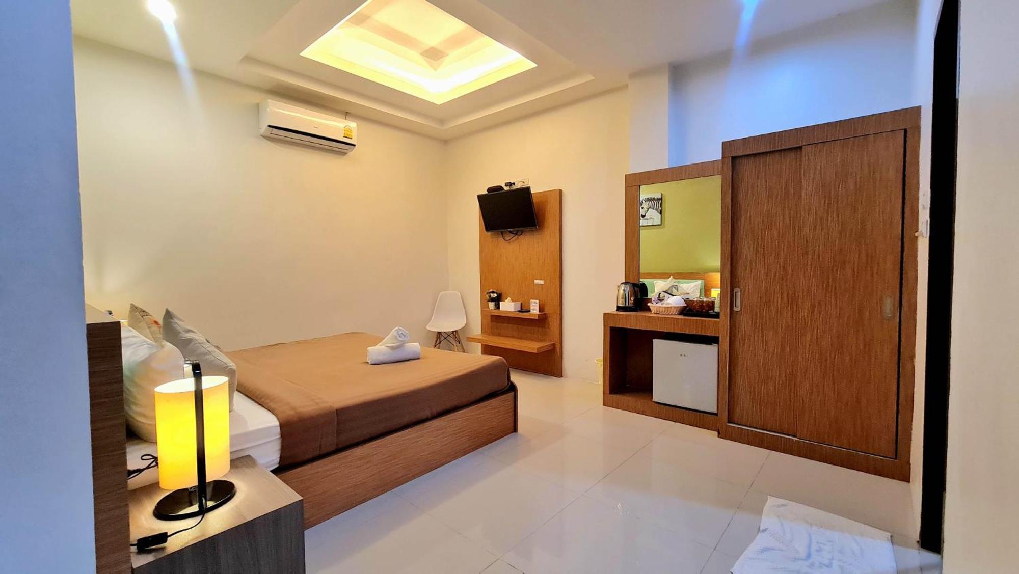Samed Port View Aparthotel Koh Samet Екстериор снимка