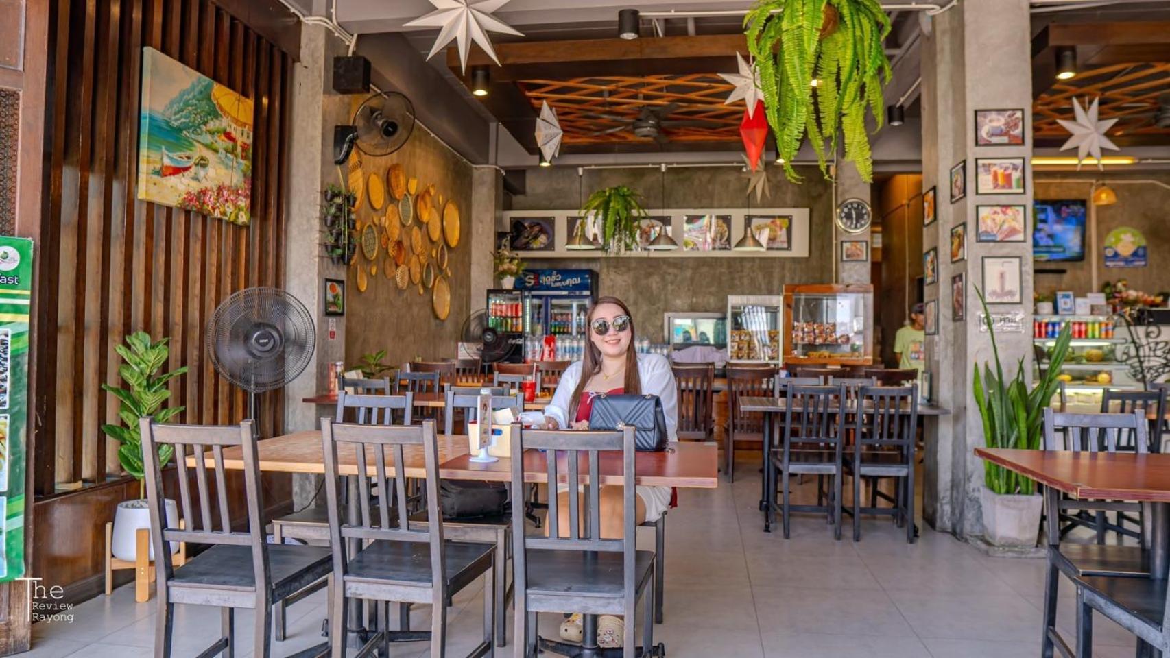 Samed Port View Aparthotel Koh Samet Екстериор снимка